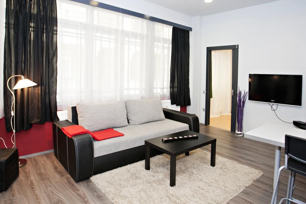 Diana Apartment On Vaci Utca Budapest Phòng bức ảnh