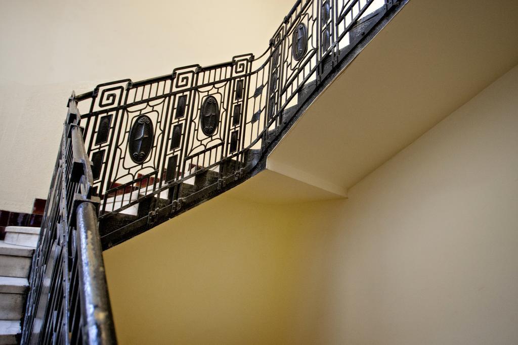 Diana Apartment On Vaci Utca Budapest Ngoại thất bức ảnh