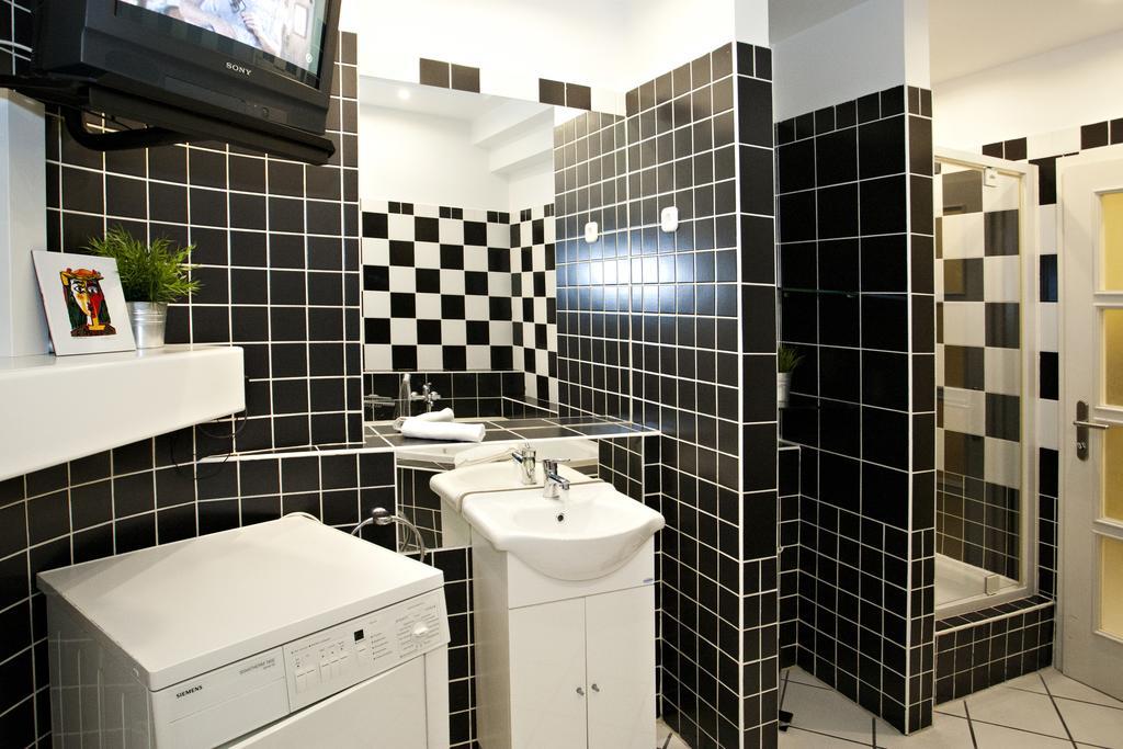 Diana Apartment On Vaci Utca Budapest Ngoại thất bức ảnh